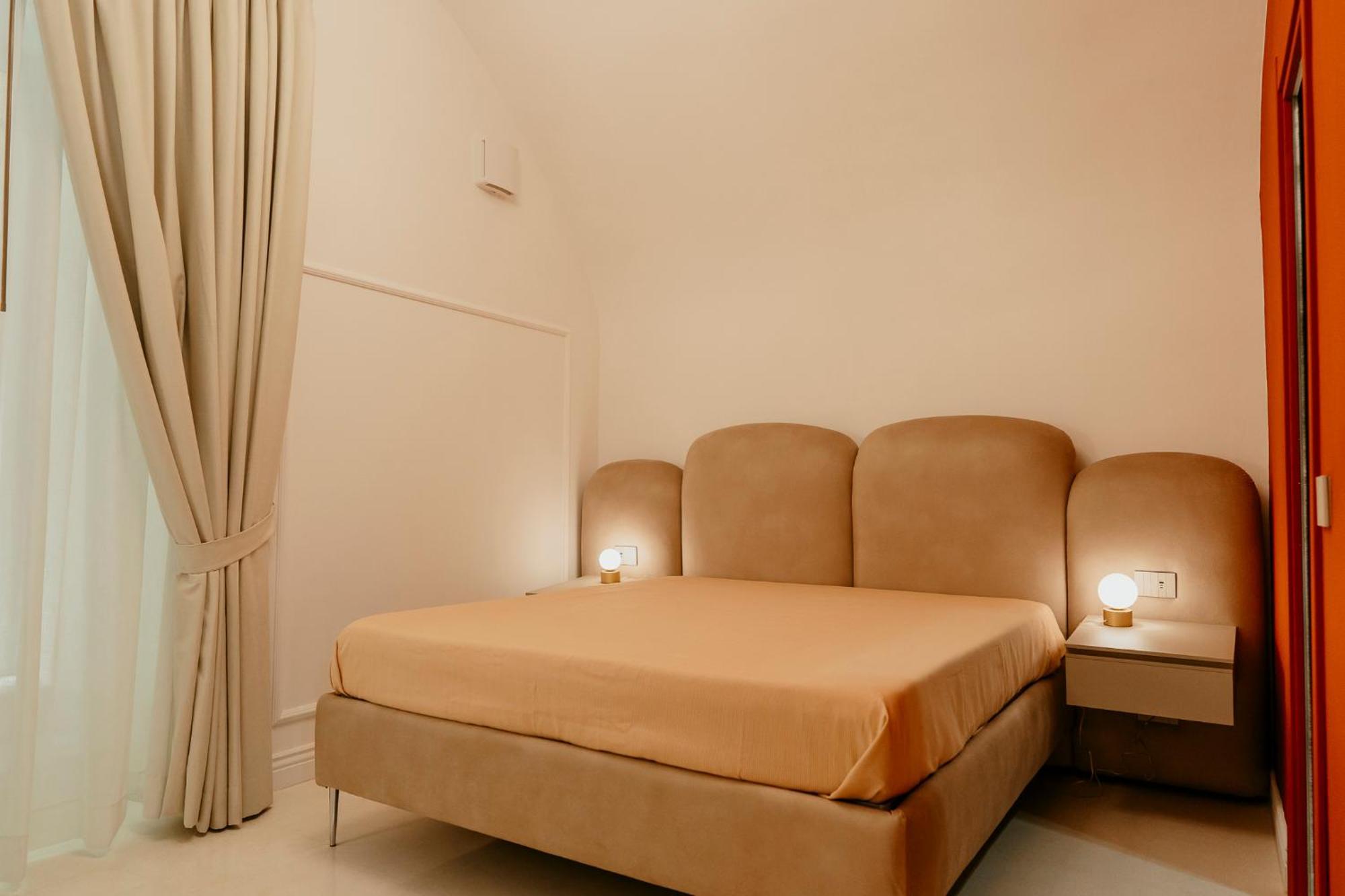 Luxury Apartment-Quartieri Spagn By Alux38 Napoli Exterior foto